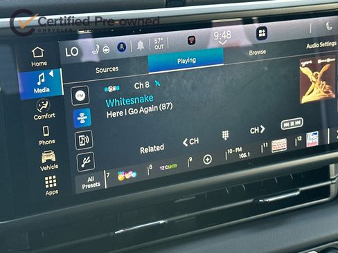 Certified 2025 Jeep Wrangler Unlimited Rubicon 4xe w/ Convenience Group AWD/4WD image 19