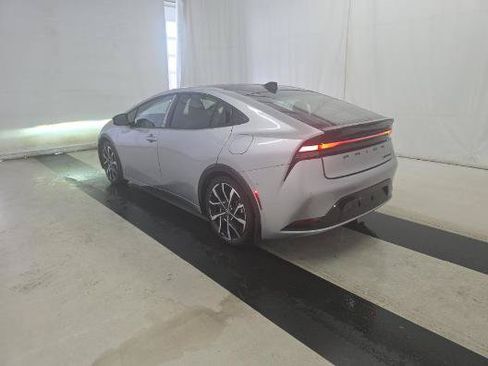 Used 2024 Toyota Prius Prime Premium w/ Advanced Technology Package FWD image 6
