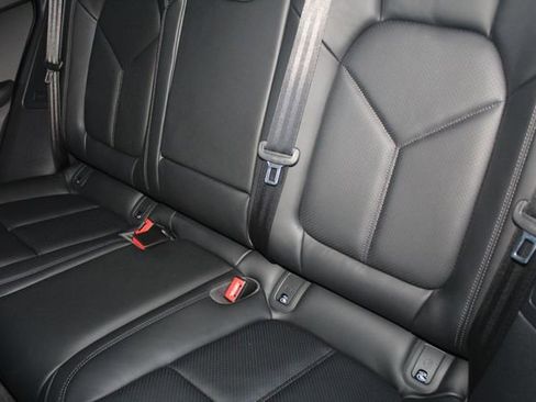 New 2026 Porsche Macan GTS image 22