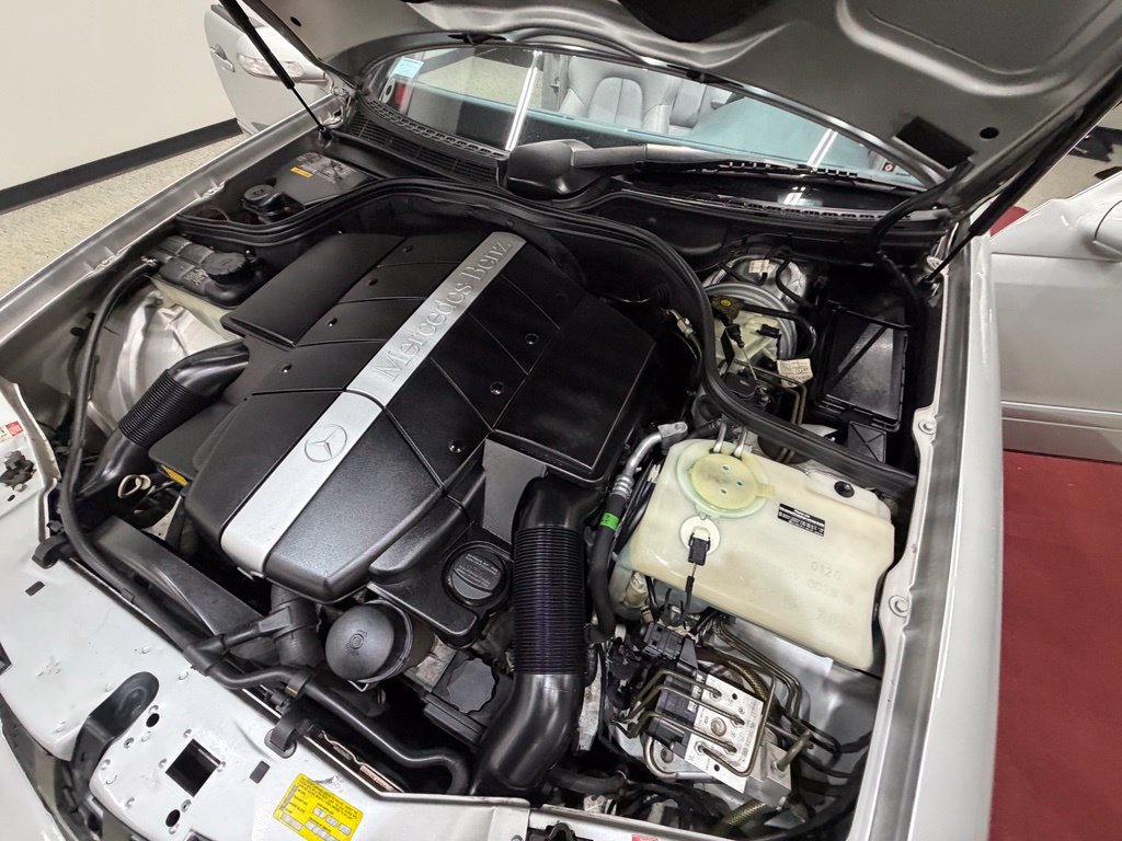 Used 2000 Mercedes-Benz CLK 430 Cabriolet image 45