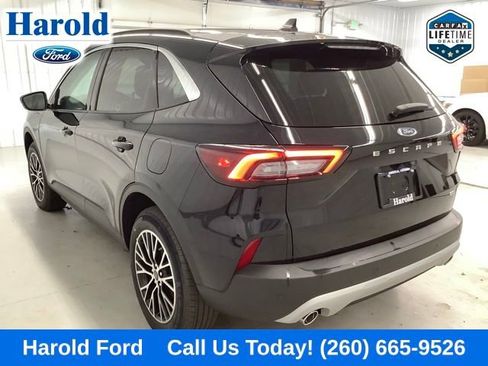 Used 2024 Ford Escape SE FWD image 4