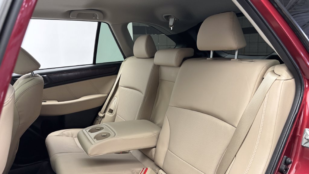 Used 2019 Subaru Outback 2.5i Limited AWD/4WD image 31