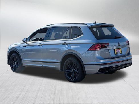 Used 2024 Volkswagen Tiguan SE R-Line w/ MDO Package, Two-Row image 5