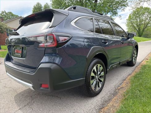 Used 2023 Subaru Outback Limited XT image 5