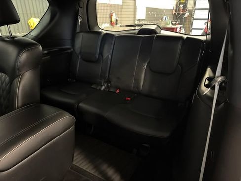 Used 2023 INFINITI QX80 Sensory w/ All-Season Package AWD/4WD image 14