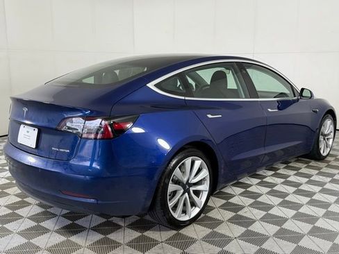 Used 2020 Tesla Model 3 Long Range image 3