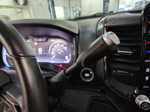 Used 2025 RAM 3500 Limited image 21