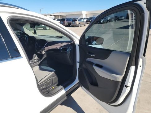 Certified 2018 Chevrolet Equinox Premier w/ LPO, Protection Package image 41