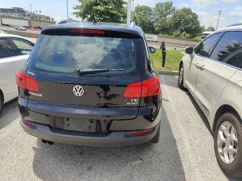 Used 2017 Volkswagen Tiguan Wolfsburg Edition AWD/4WD image 12