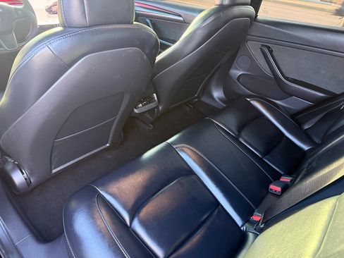 Used 2022 Tesla Model 3 Long Range image 19