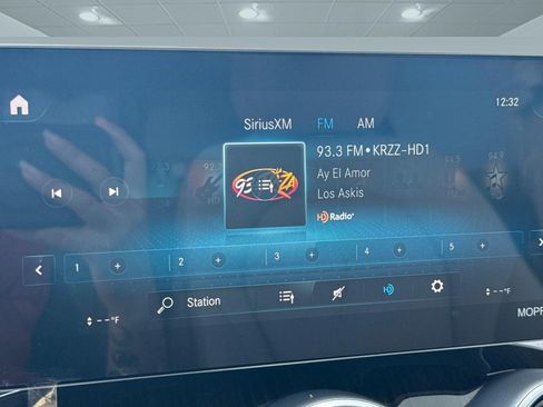 Certified 2020 Mercedes-Benz GLC 300 4MATIC image 22