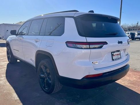 New 2025 Jeep Grand Cherokee L Limited w/ Luxury Tech Group II RWD image 8