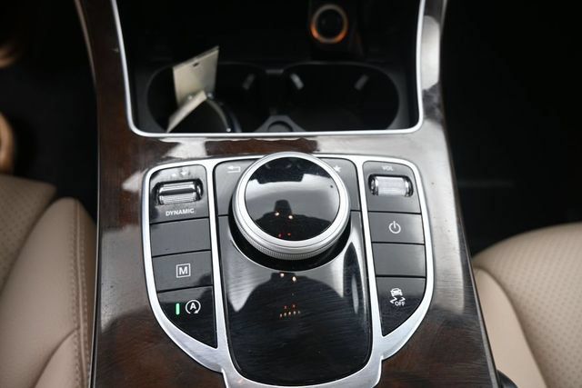 Used 2017 Mercedes-Benz GLC 300 4MATIC image 16