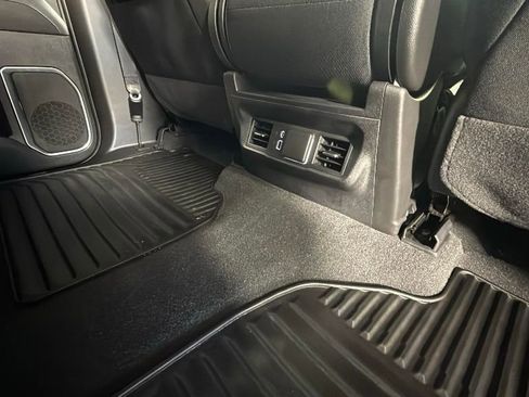 Certified 2025 Chevrolet Silverado 1500 LT image 29