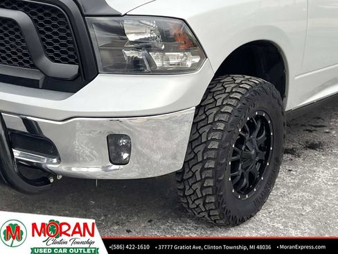 Used 2018 RAM 1500 Classic SLT image 8