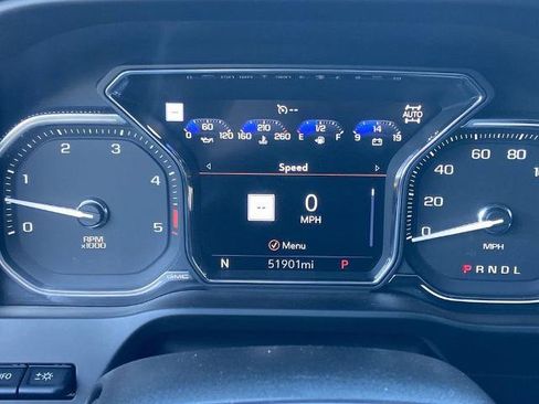 Used 2023 GMC Sierra 3500 AT4 w/ AT4 Premium Plus Package image 7