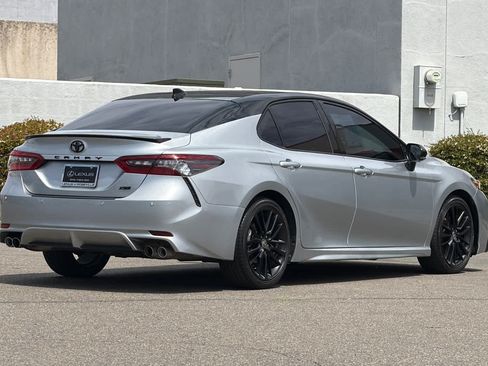 Used 2022 Toyota Camry XSE w/ Navigation Package FWD image 2