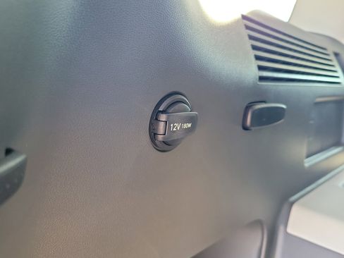 New 2026 Hyundai Santa Fe SE image 9