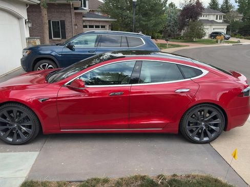 Used 2020 Tesla Model S Long Range Plus AWD/4WD image 4