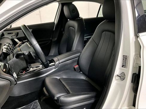 Used 2020 Mercedes-Benz A 220 image 25
