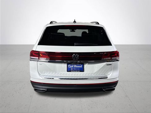 New 2026 Volkswagen Atlas SE AWD/4WD image 7