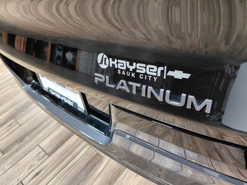 Used 2025 Nissan Murano Platinum image 18