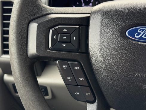 Used 2019 Ford F250 XL w/ Power Equipment Group image 26