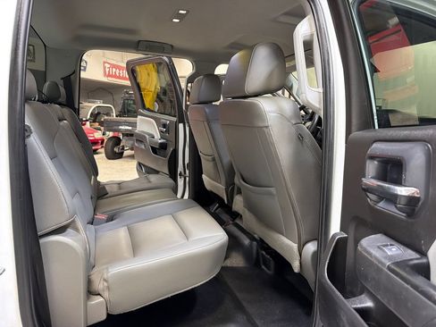 Used 2019 Chevrolet Silverado 2500 W/T w/ WT Convenience Package AWD/4WD image 40