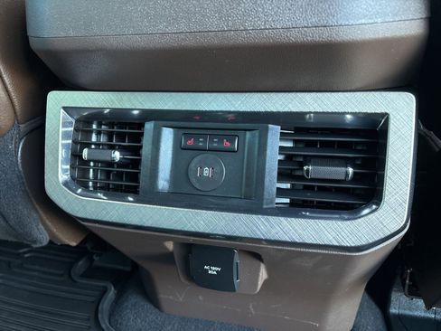 Used 2025 Ford F250 King Ranch AWD/4WD image 19