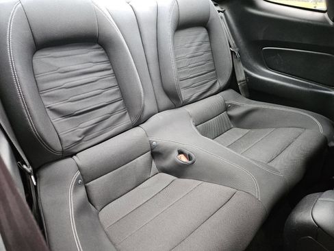 Used 2019 Ford Mustang GT w/ Black Accent Package RWD image 21
