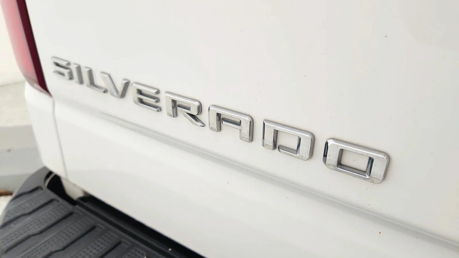 Used 2024 Chevrolet Silverado 1500 RST w/ Convenience Package II AWD/4WD image 17