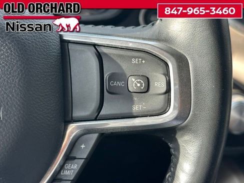 Used 2022 RAM 1500 Laramie AWD/4WD image 19