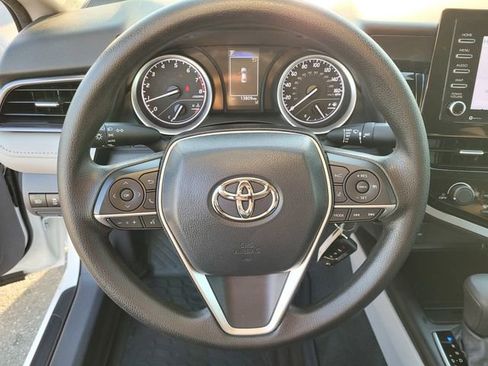 Used 2021 Toyota Camry LE image 18