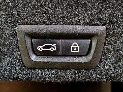 Used 2016 BMW 528i xDrive Sedan image 37