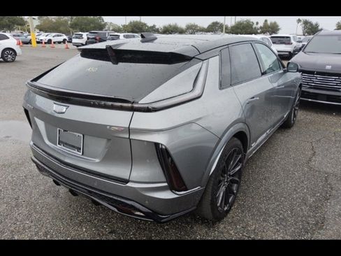 Used 2026 Cadillac Lyriq V image 4