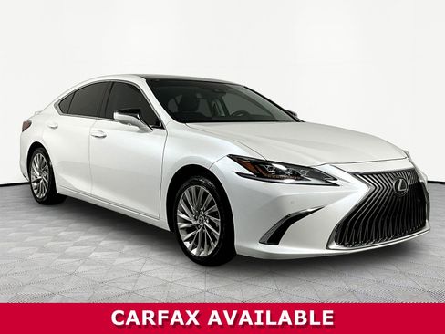 Used 2021 Lexus ES 350 w/ Accessory Package FWD image 3
