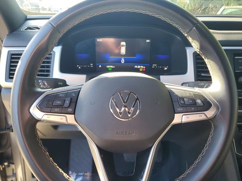 Used 2019 Volkswagen Atlas SEL image 21