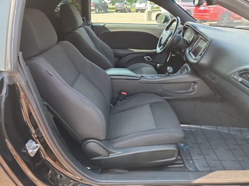 Used 2015 Dodge Challenger SXT w/ Sound Group RWD image 22
