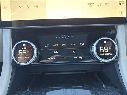 New 2026 Jaguar F-PACE R-Dynamic S image 19