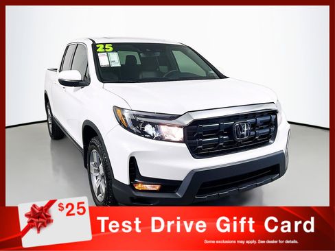 Used 2025 Honda Ridgeline RTL image 1