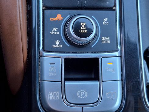Used 2024 Kia Telluride SX X-Pro AWD/4WD image 32