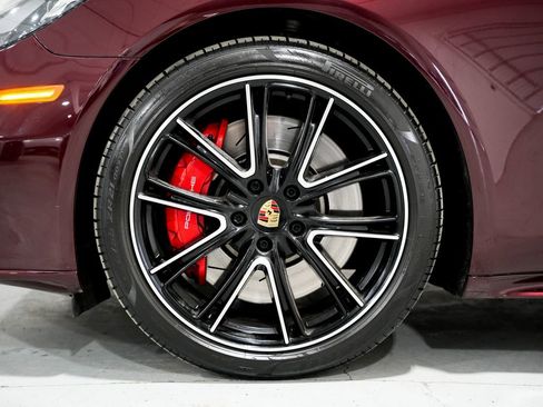 Used 2018 Porsche Panamera Turbo image 42