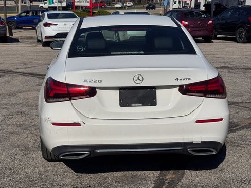 Used 2019 Mercedes-Benz A 220 4MATIC image 5
