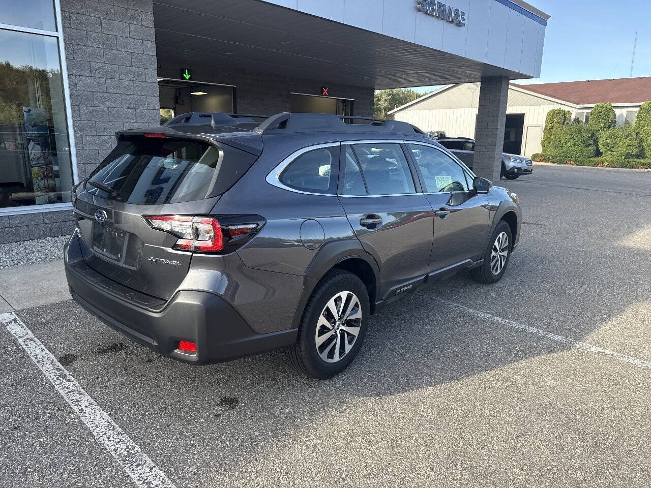 Certified 2025 Subaru Outback w/ Popular Package #1A AWD/4WD image 4
