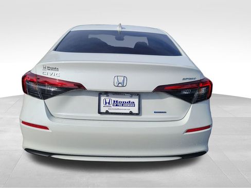 Certified 2025 Honda Civic Sport image 9