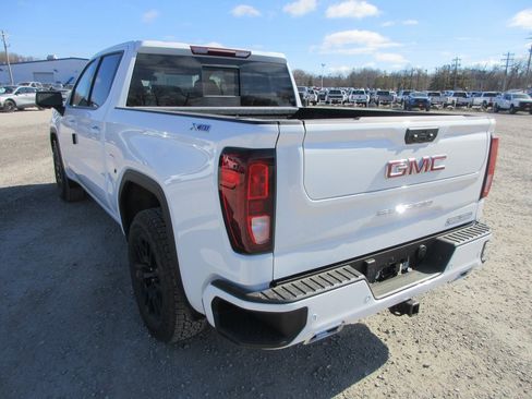 New 2026 GMC Sierra 1500 Elevation w/ Elevation Premium Package image 9