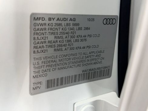 New 2025 Audi SQ5 Prestige image 20