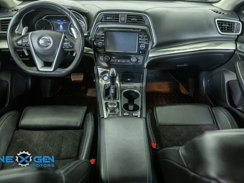 Used 2018 Nissan Maxima SR w/ Midnight Edition FWD image 31