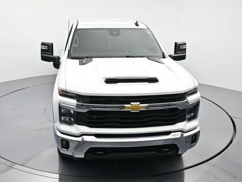 Certified 2025 Chevrolet Silverado 2500 LT w/ Convenience Package image 32