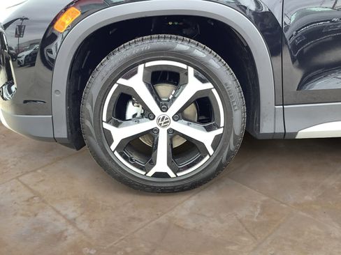 New 2026 Volkswagen Tiguan SE image 10